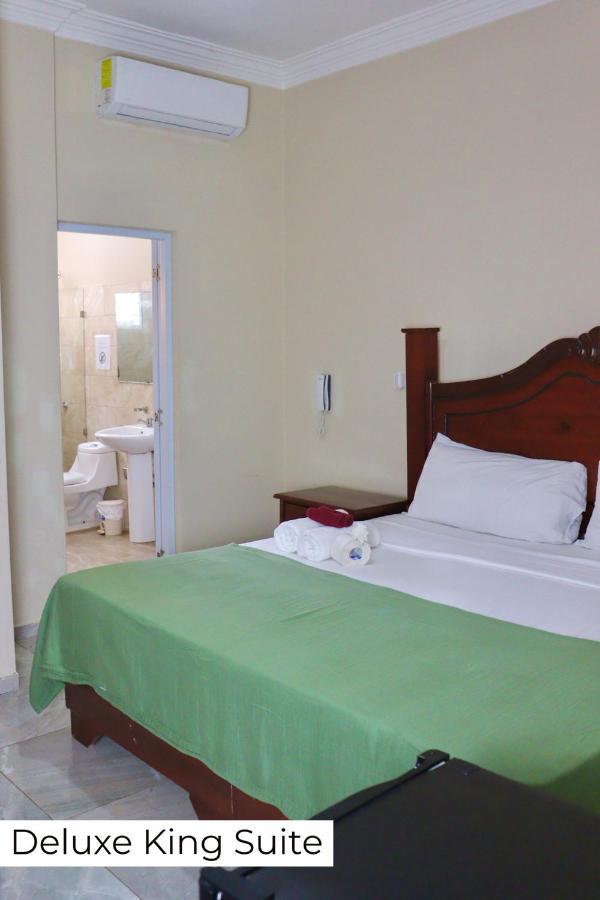Hotel Enrique II Zona Colonial Vista Al Malecon Santo Domingo Luaran gambar