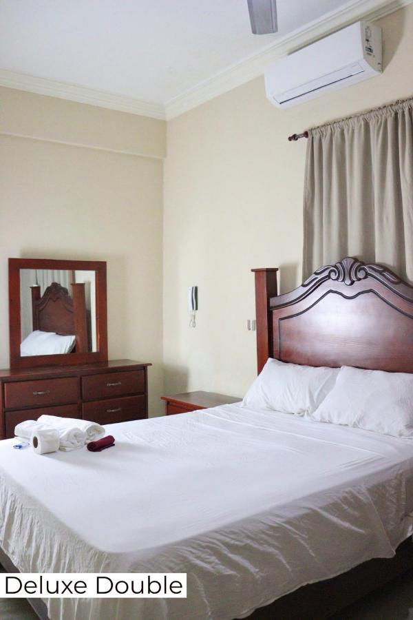Hotel Enrique II Zona Colonial Vista Al Malecon Santo Domingo Luaran gambar